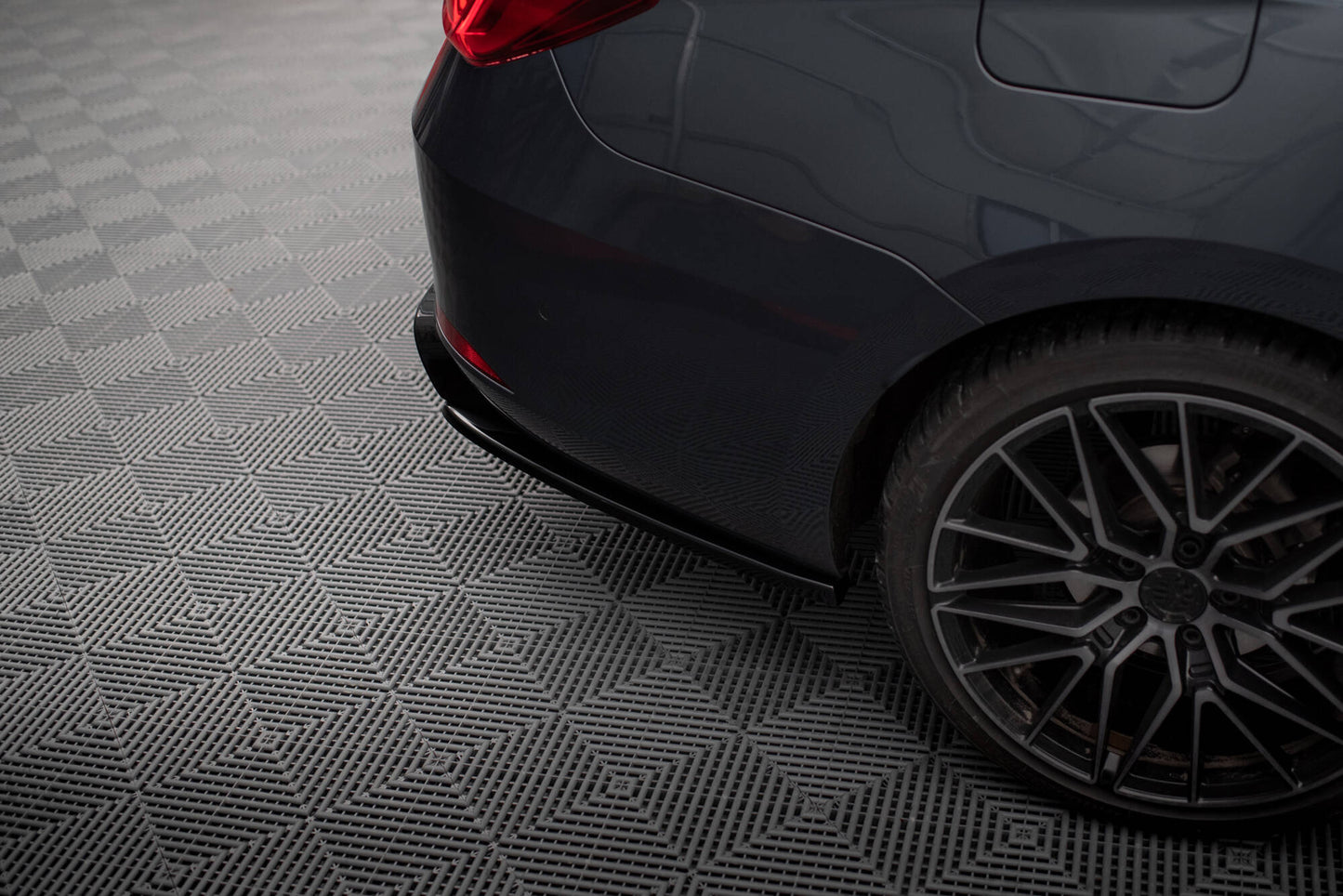 Bagerste sidesplitter V.2 Seat Leon ST FR Mk4