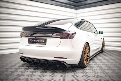 Bagerste sidesplitter V.2 Tesla Model 3