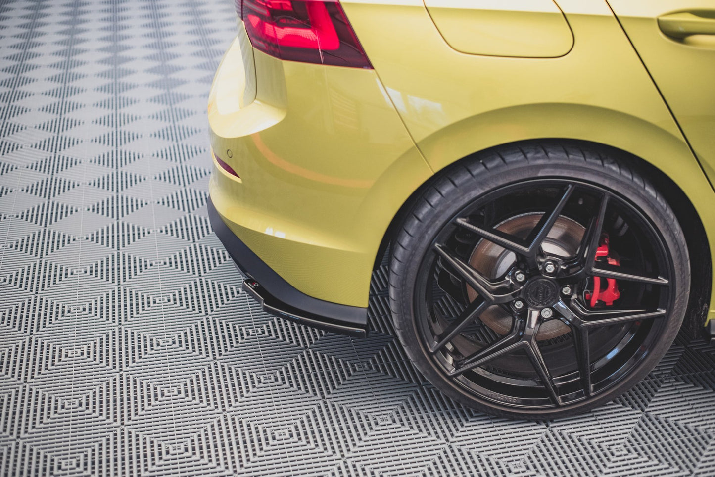 Bagerste sidesplitter V.2 Volkswagen Golf GTI Clubsport Mk8