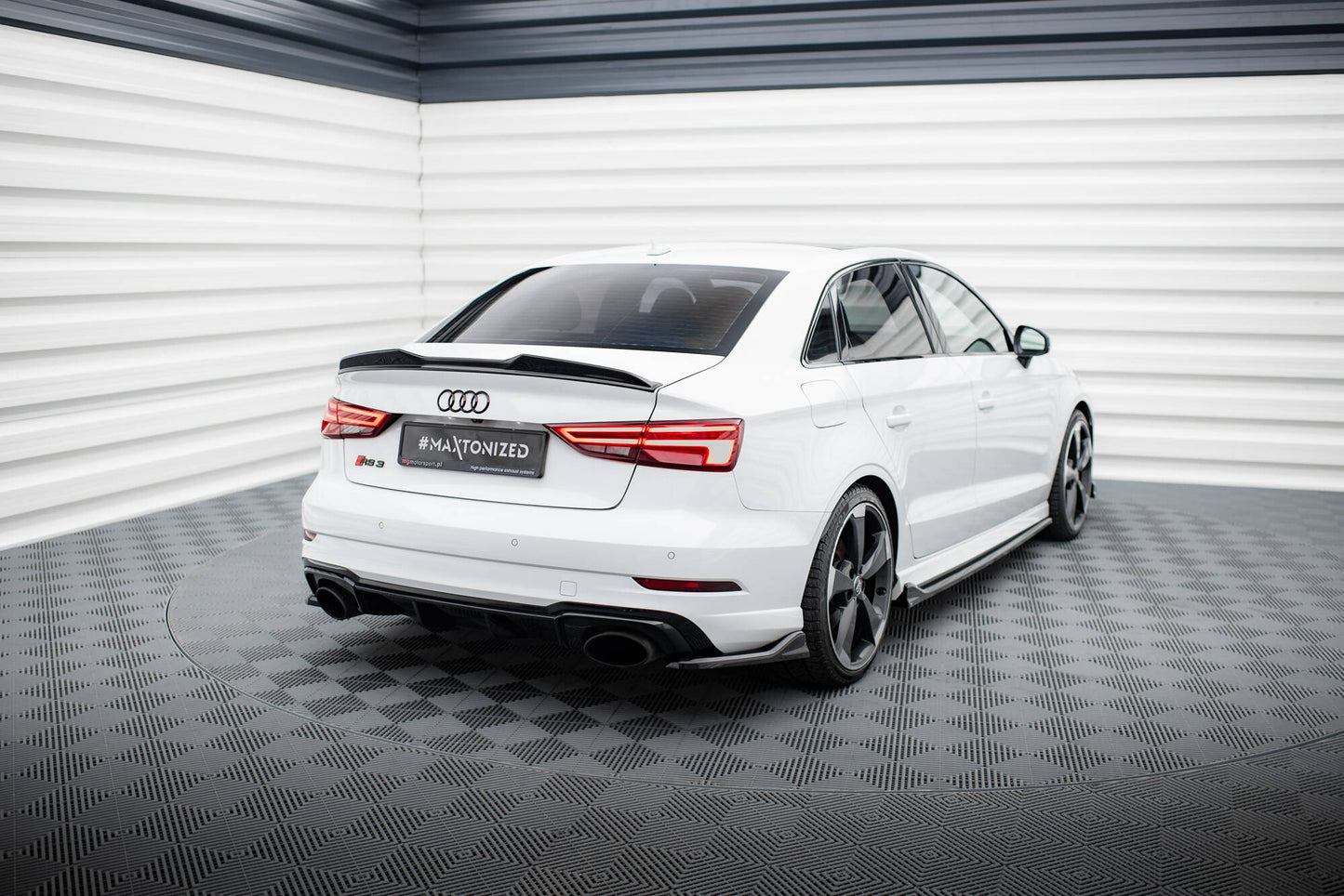 Bagerste sidesplitter V.3 Audi RS3 Sedan 8V Facelift