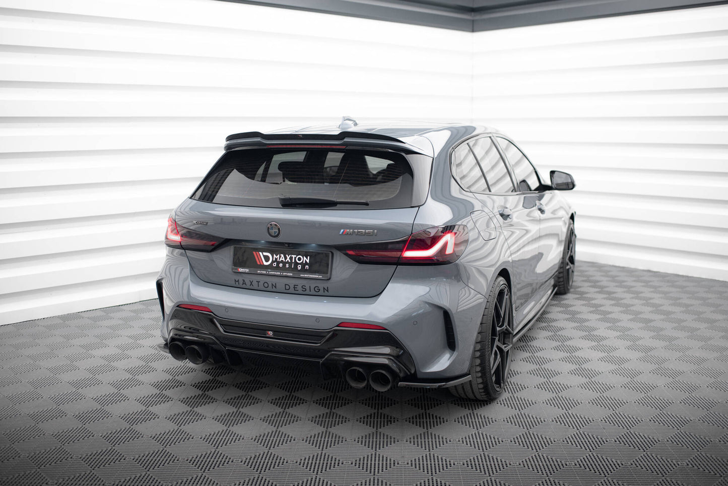 Bagerste sidesplitter V.3 til BMW 1 F40 M-Pack/ M135i