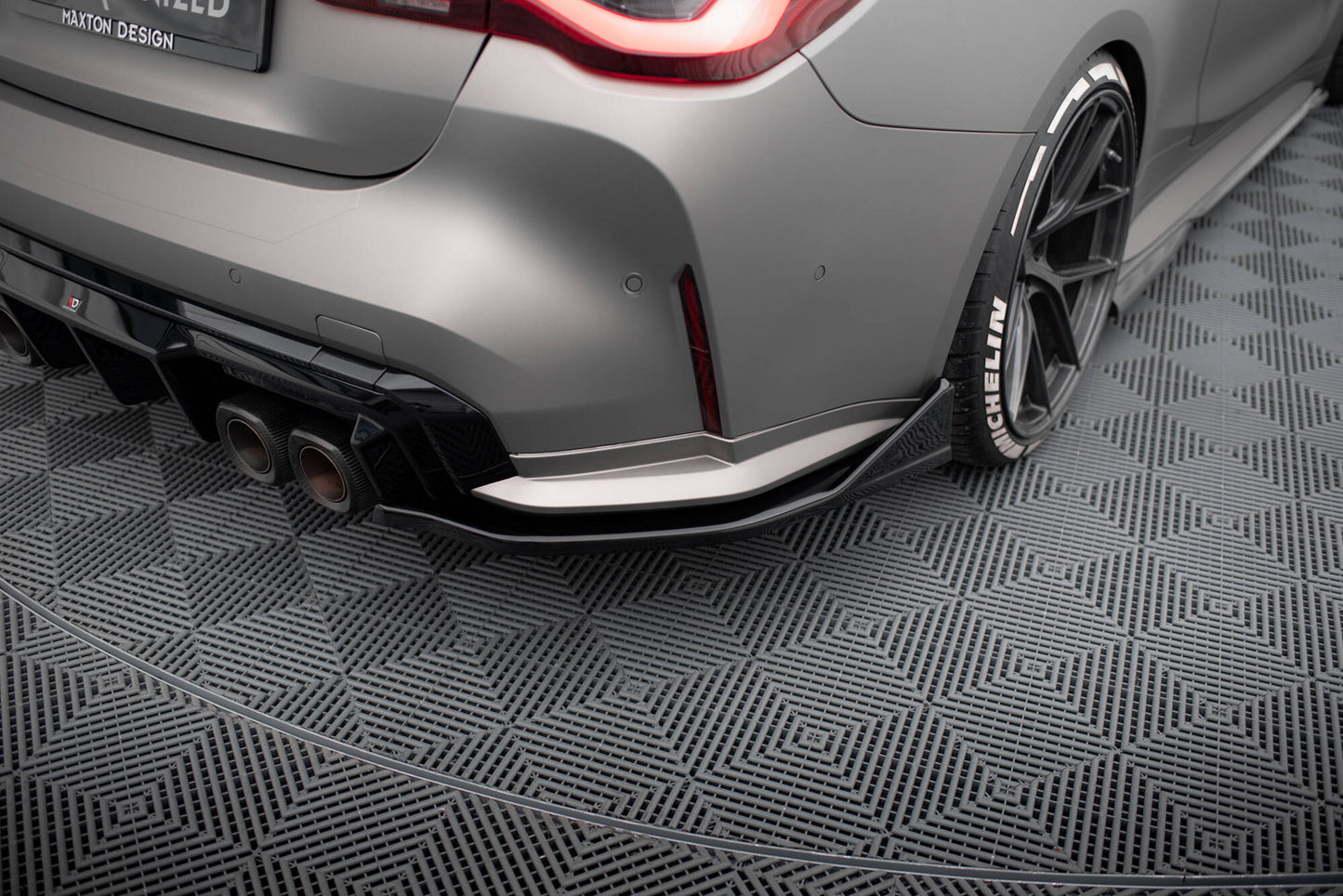 Bagerste sidesplitter V.5 (Til Bagerste diffuser v.1) BMW M4 G82 / G82 Facelift