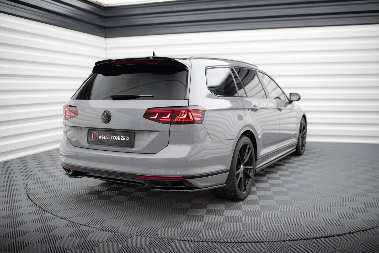 Bagerste sidesplitter Volkswagen Passat R-Line B8 Facelift
