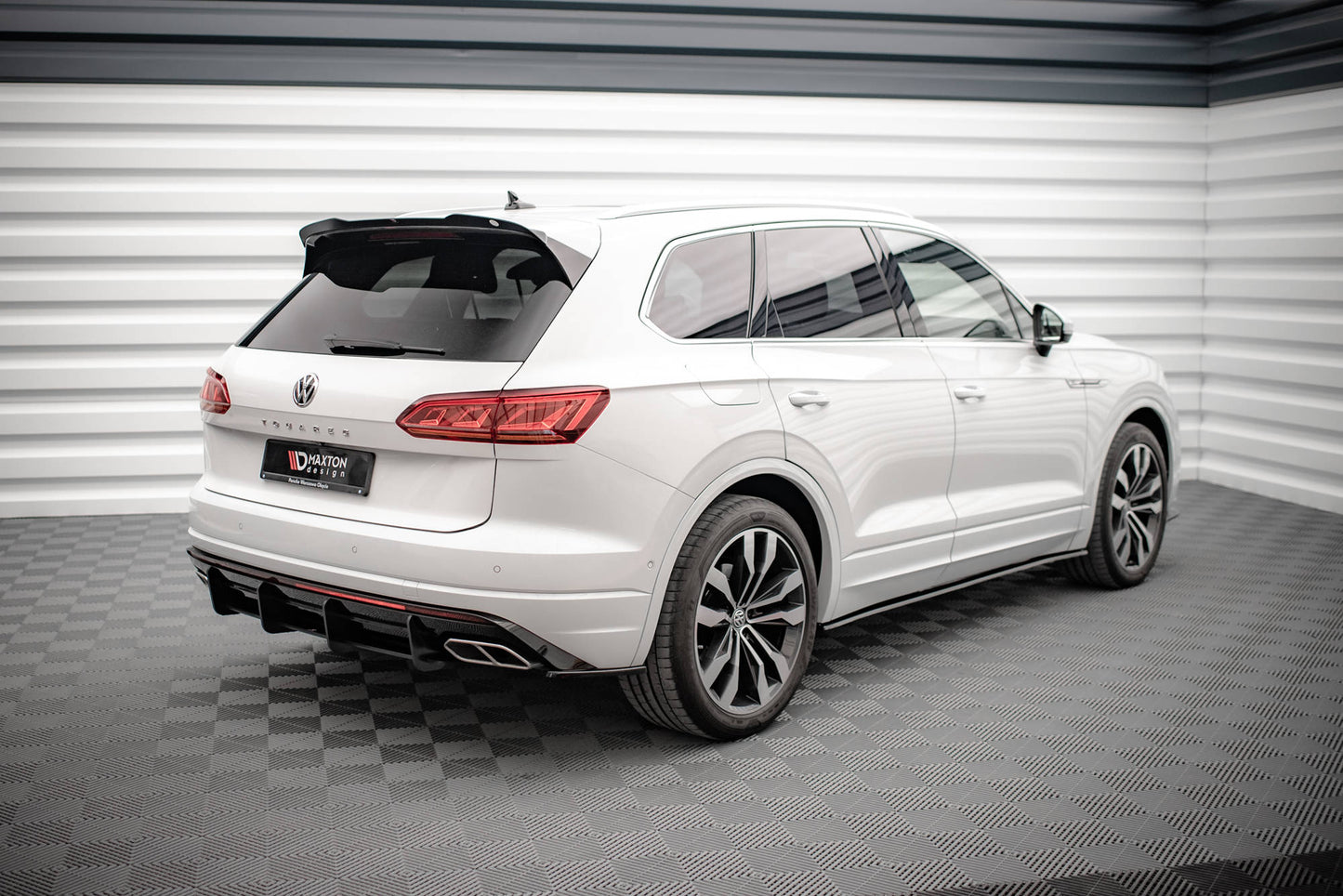 Bagerste sidesplitter Volkswagen Touareg R-line Mk3