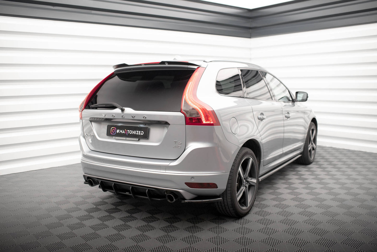 Bagerste sidesplitter Volvo XC60 R-Design Mk1 Facelift