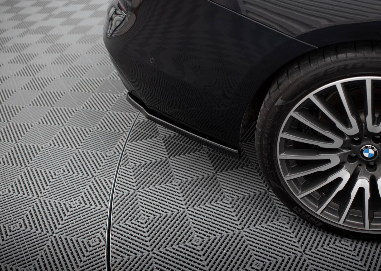 Bagerste sidesplitter til BMW 6 GT G32 M-Pack