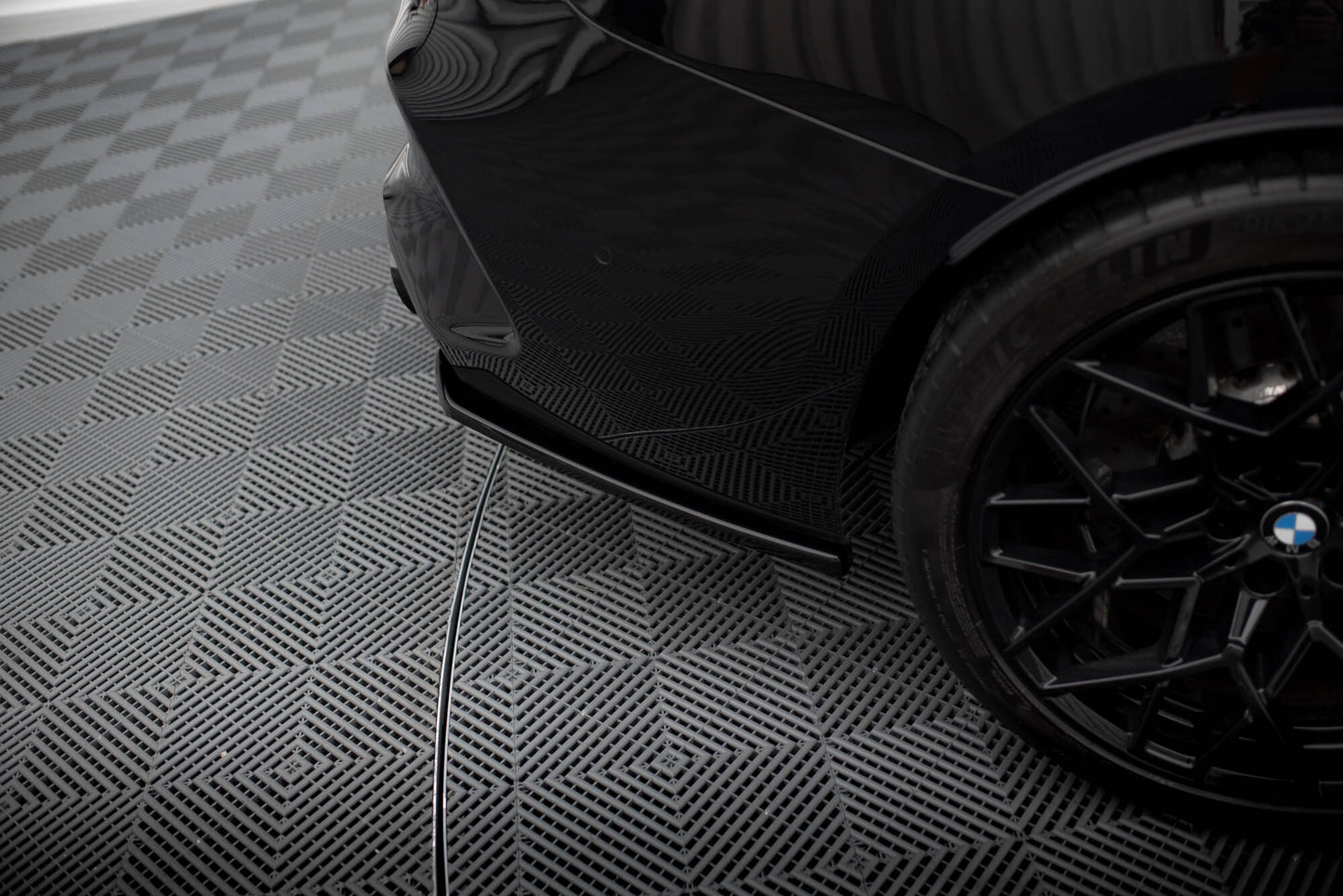 Bagerste sidesplitter til V.2 BMW M8 Gran Coupe F93