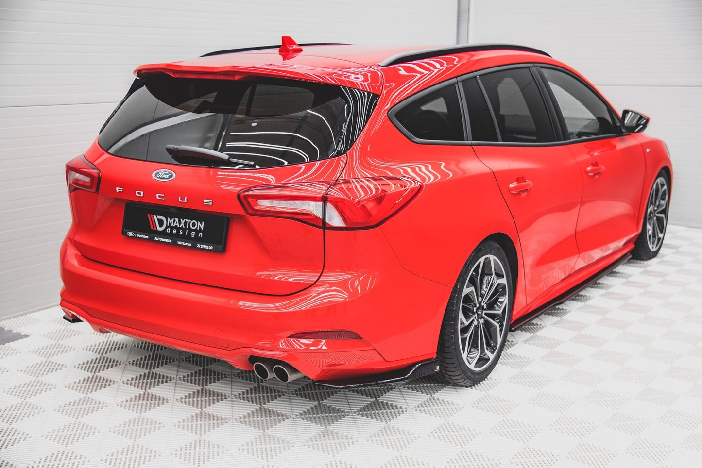 Bagerste sidesplitter til V.2 Ford Focus ST-Line Estate Mk4