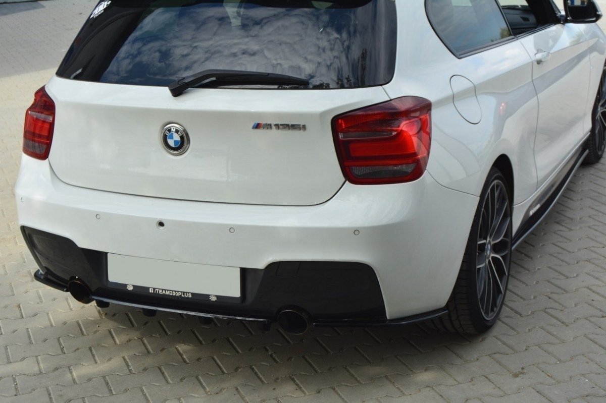 Bagerste splitter BMW 1 F20/F21 M-Power (med vertikale bars)