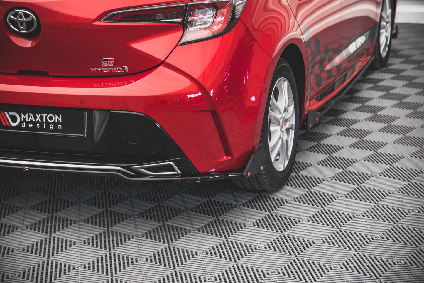 Bagerste splitter + Flaps Toyota Corolla GR Sport Hatchback XII