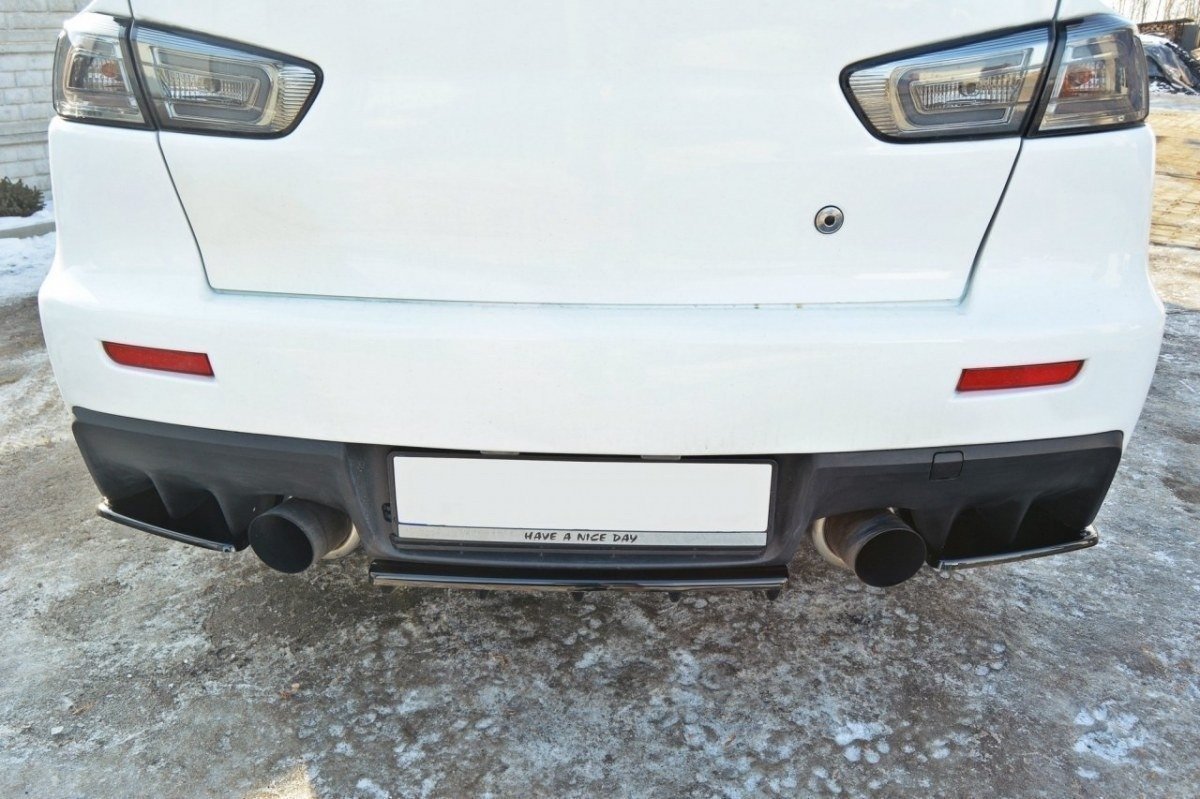 Bagerste splitter Mitsubishi Lancer Evo X (med vertikale bars)