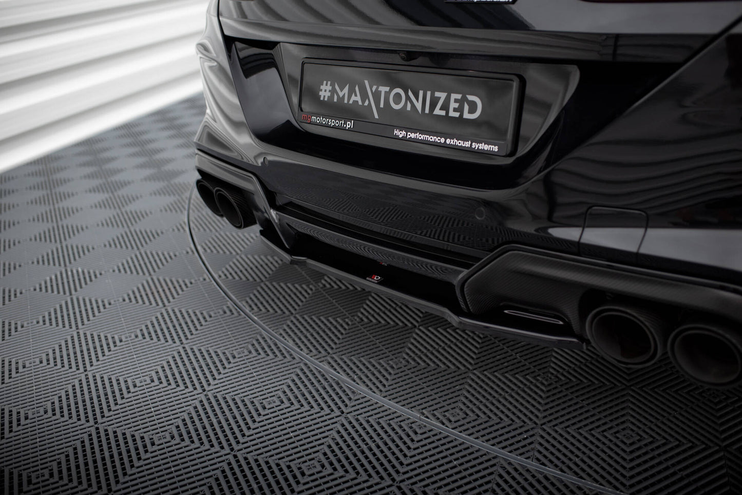 Bagerste splitter til BMW M8 Gran Coupe F93 / Coupe F92