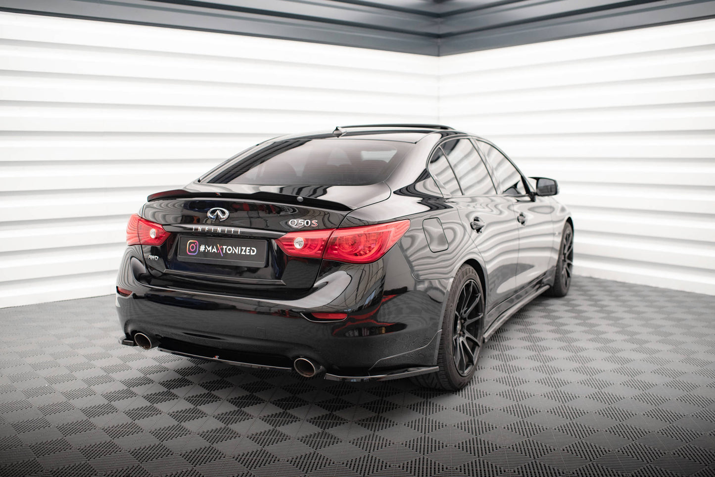 Bagerste splitter til Infiniti Q50 S Mk1