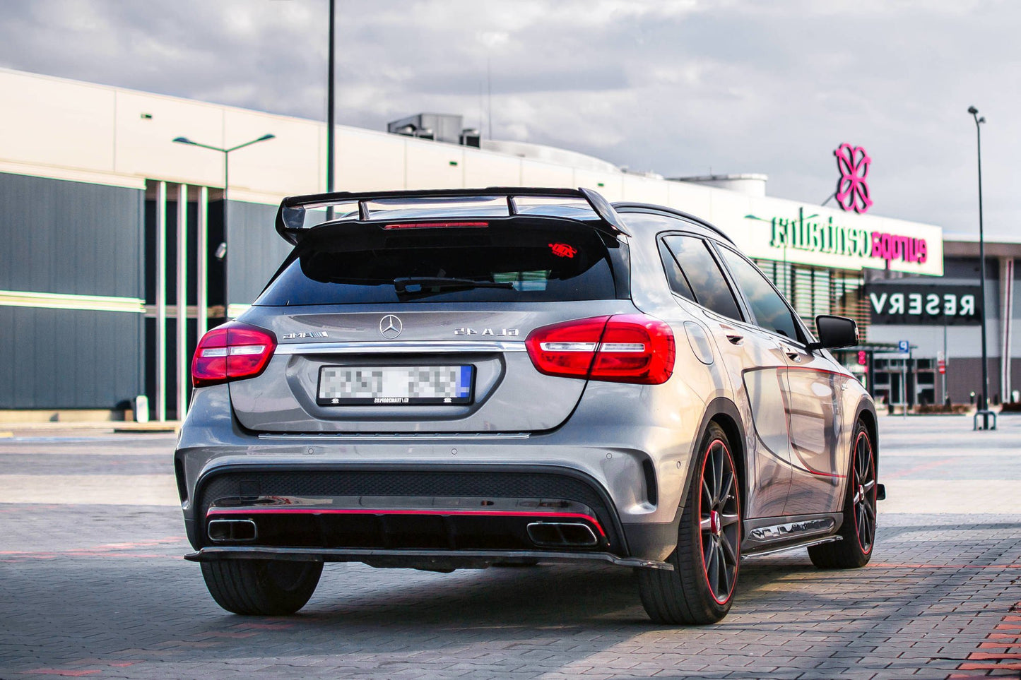 Bagerste splitter til Mercedes-Benz GLA 45 AMG