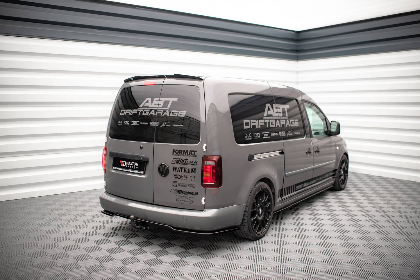 Bagerste splitter til Volkswagen Caddy Long Mk3 Facelift