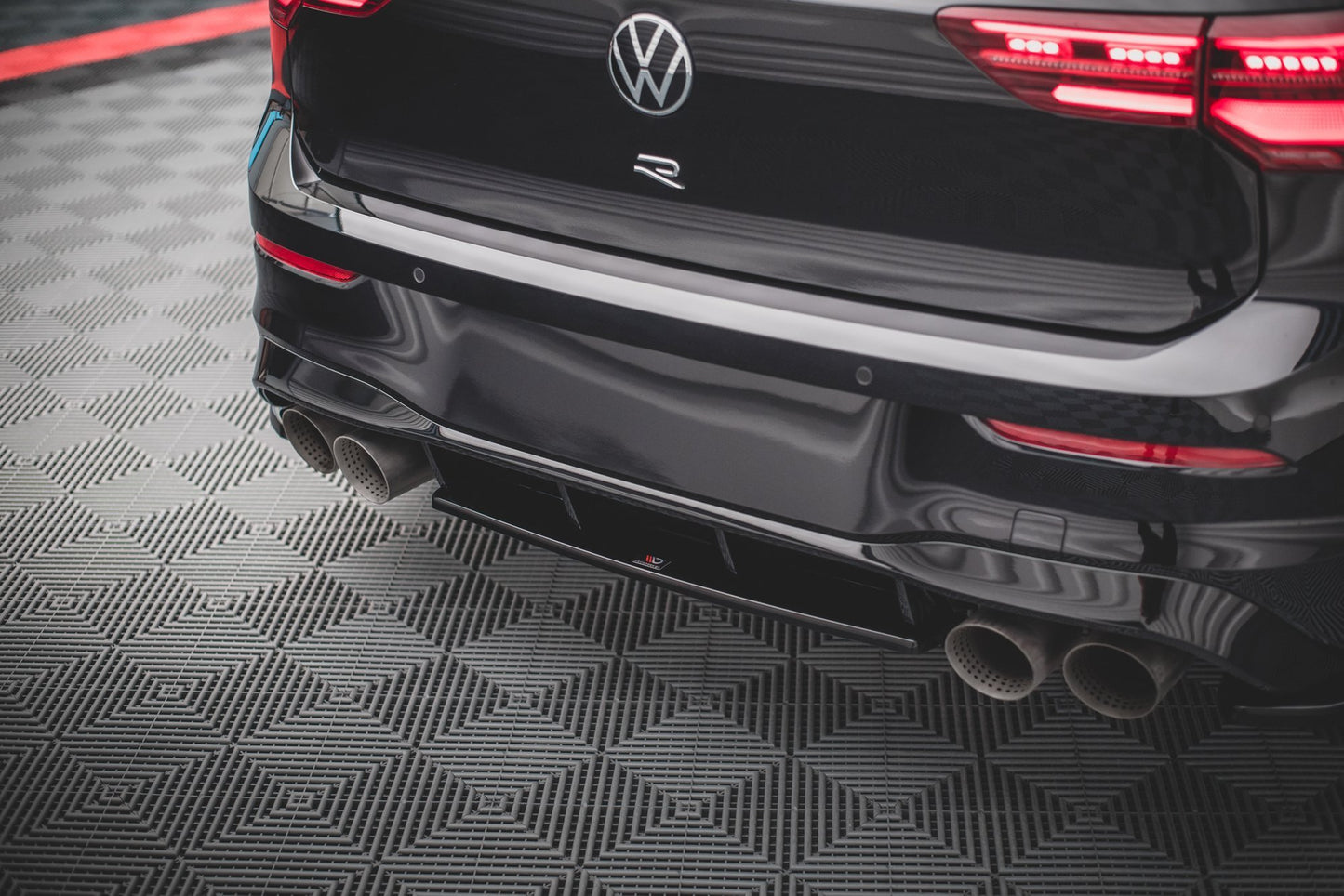 Bagerste splitter til Volkswagen Golf R Mk8