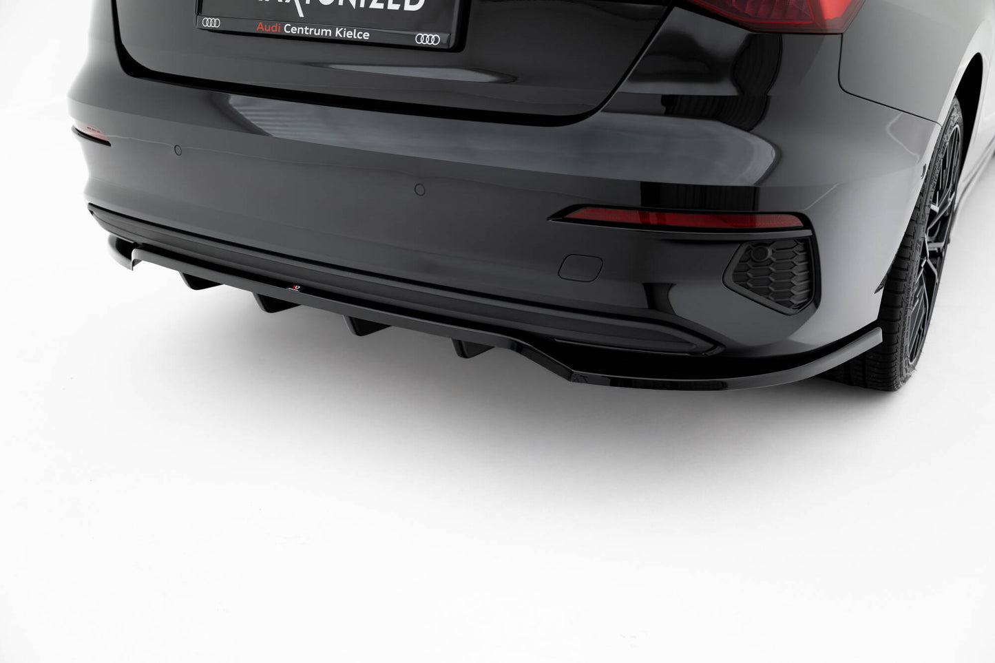 Bagerste splitter (med vertikale bars) Audi A3 Sedan 8Y