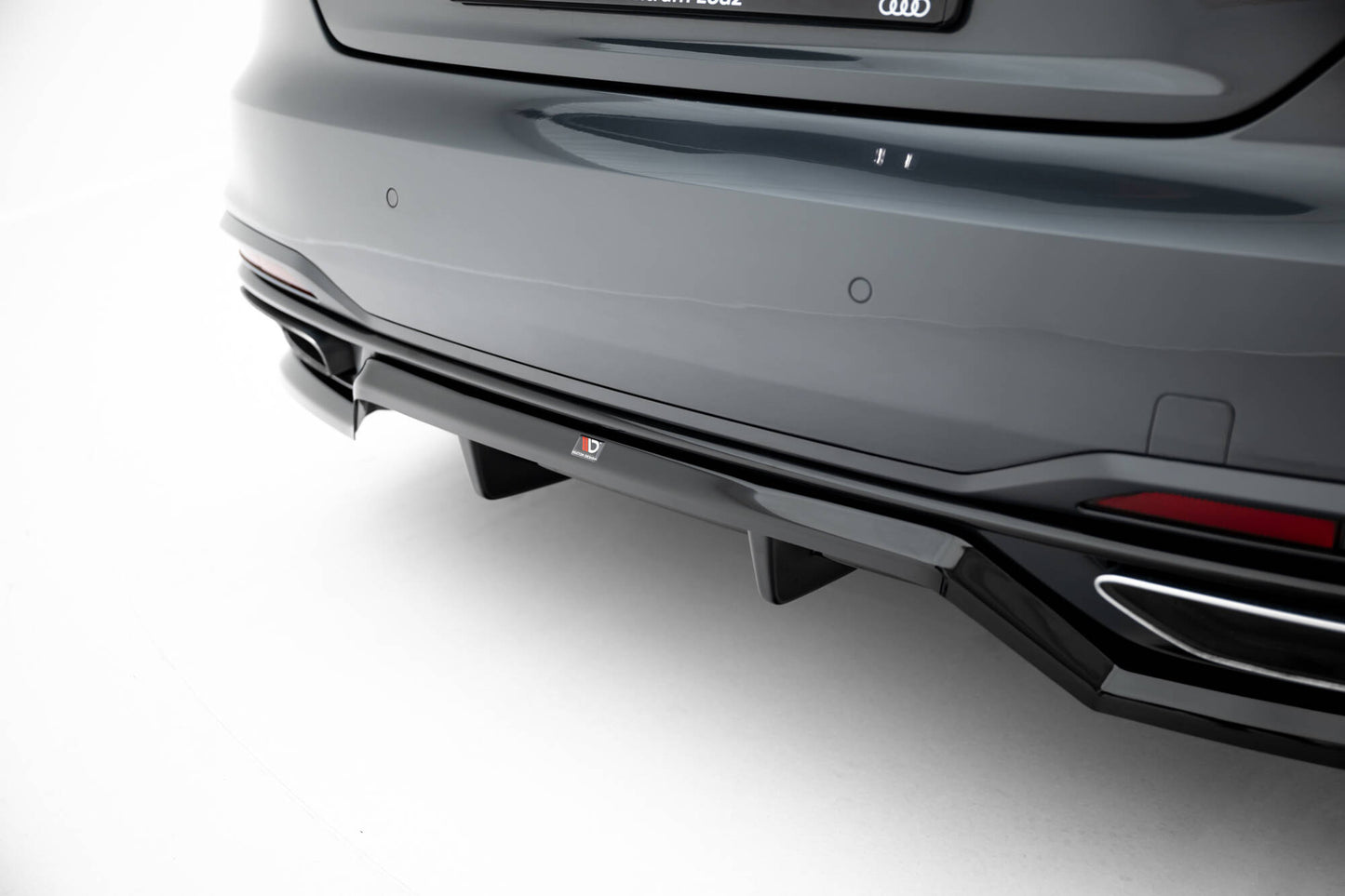 Bagerste splitter (med vertikale bars) Audi A5 F5 Facelift