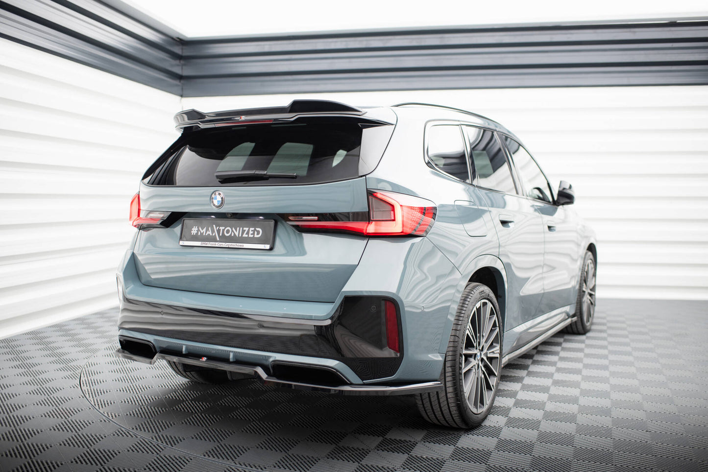 Bagerste splitter (med vertikale bars) BMW X1 M-Pack U11