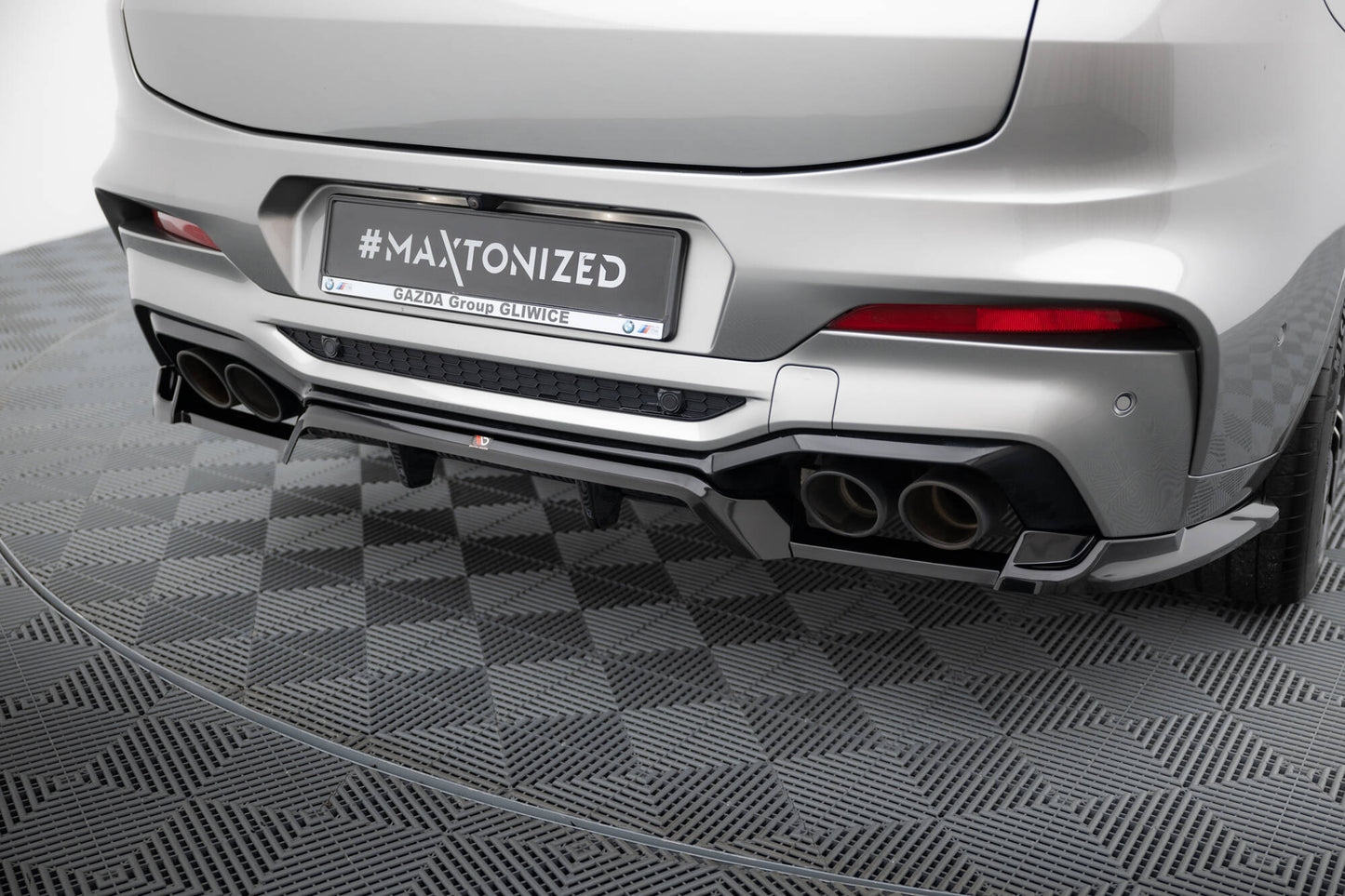 Bagerste splitter (med vertikale bars) BMW X4 M F98