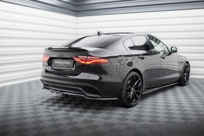 Bagerste splitter (med vertikale bars) Jaguar XE X760 Facelift