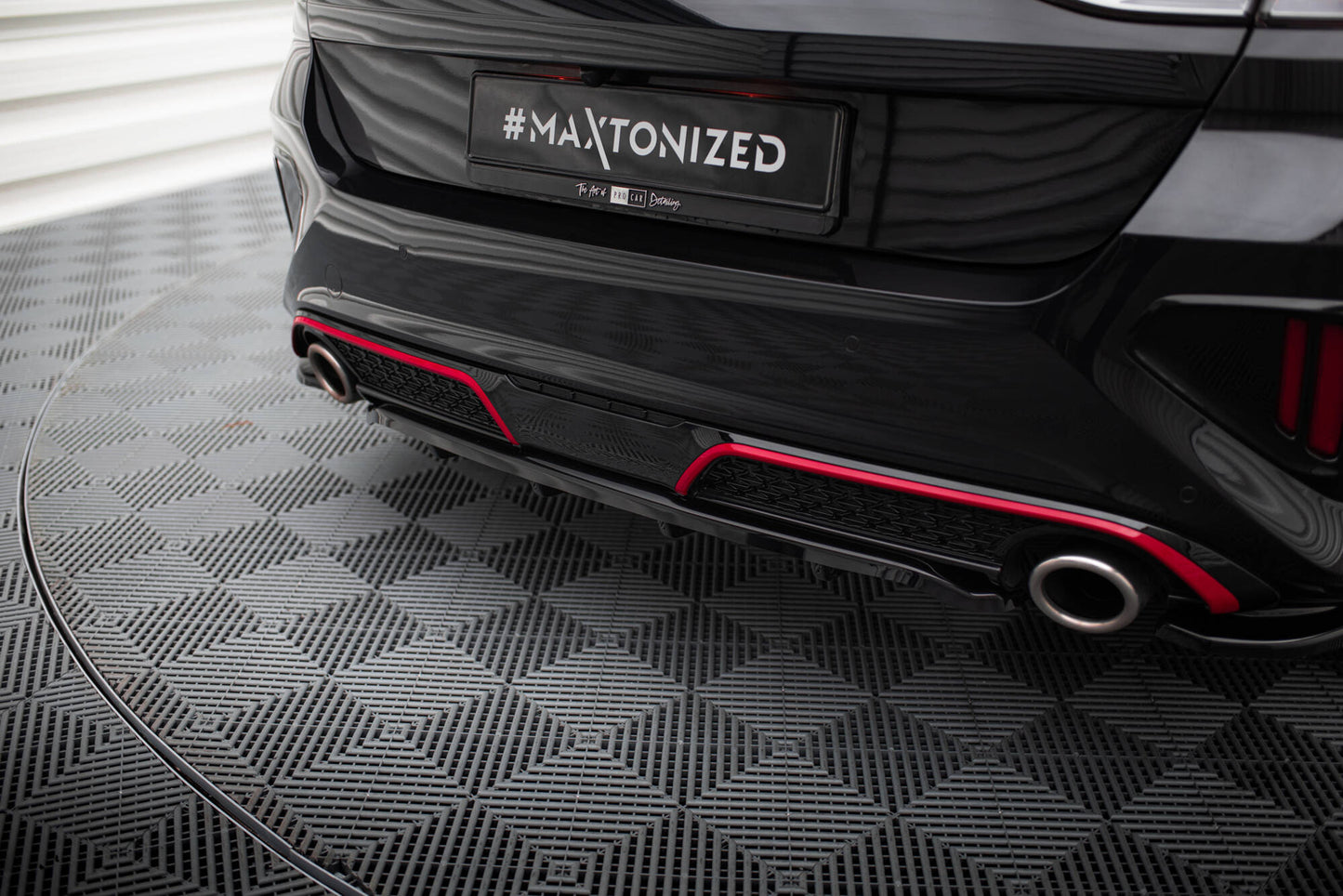 Bagerste splitter (med vertikale bars) Kia Ceed GT Mk3 Facelift