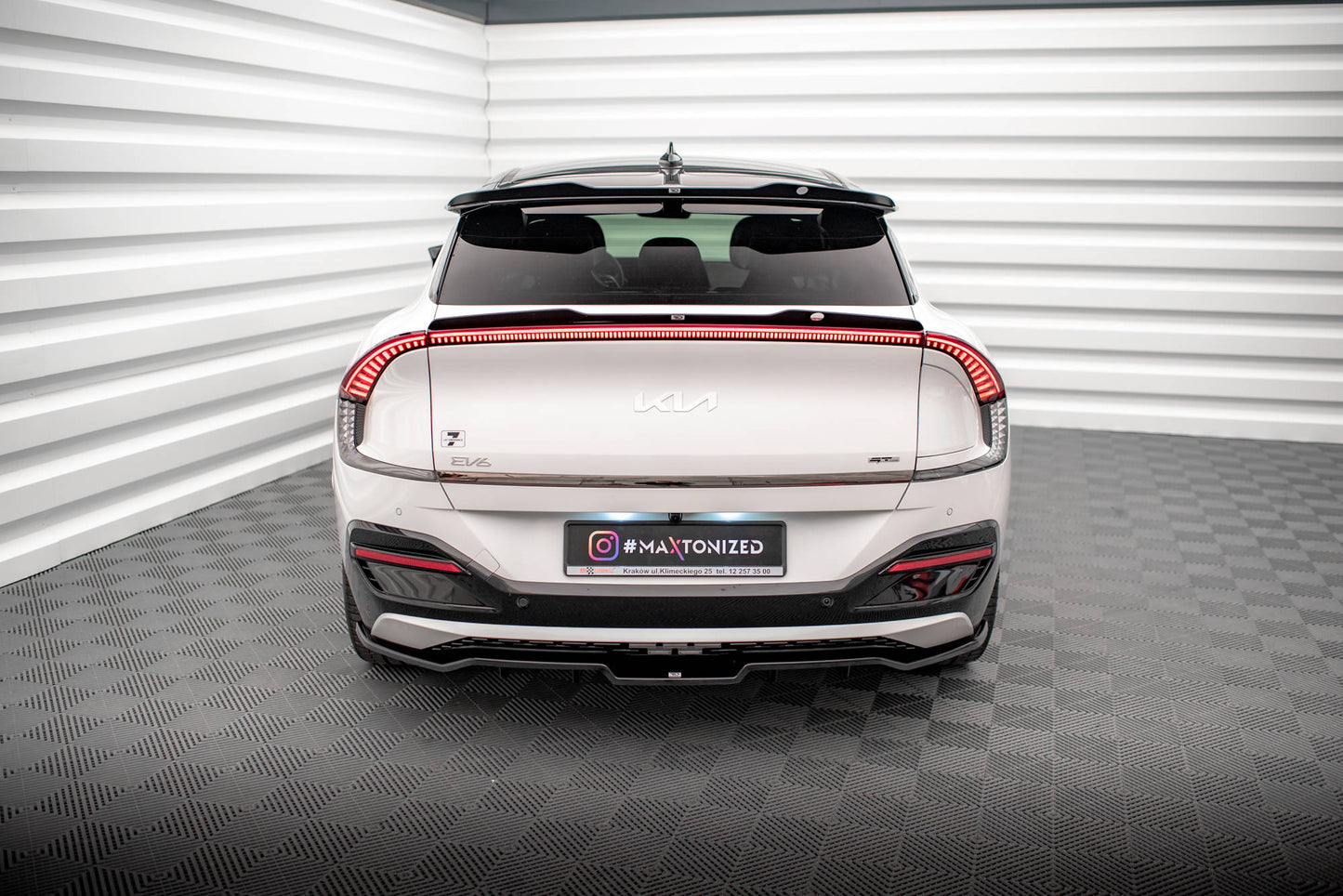Bagerste splitter (med vertikale bars) Kia EV6 GT-Line Mk1