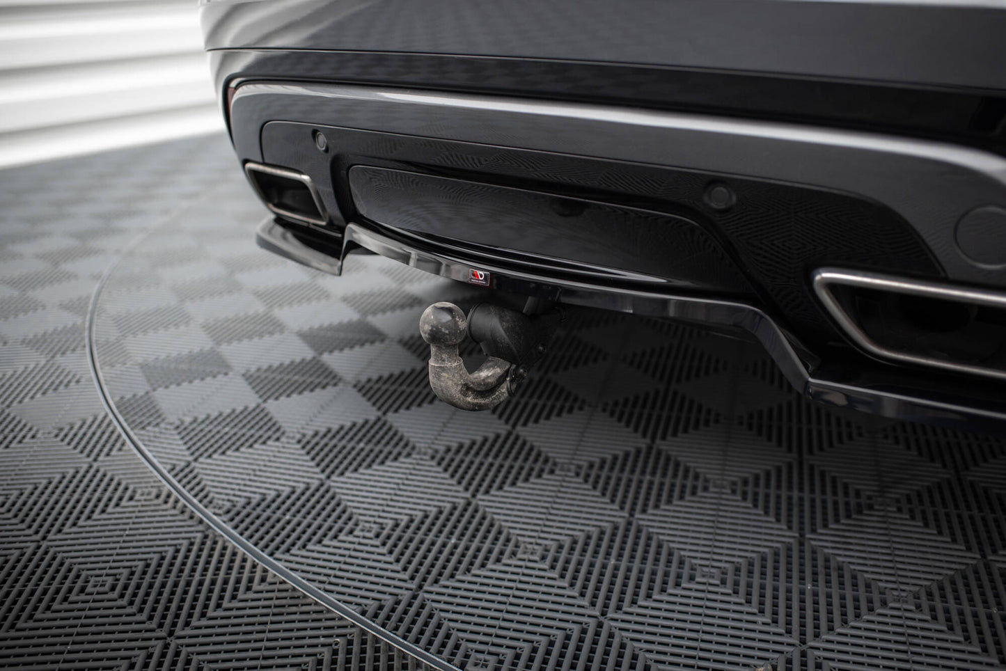 Bagerste splitter (med vertikale bars) Land Rover Range Rover Velar R-Dynamic Mk1