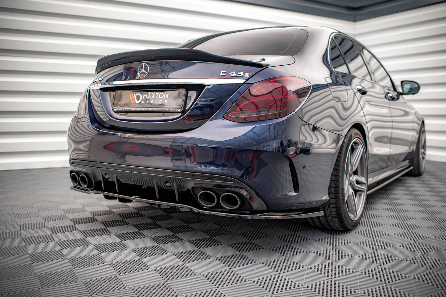 Bagerste splitter (med vertikale bars) Mercedes-AMG C 43 Sedan / Estate W205 / S205 Facelift