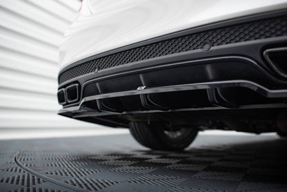 Bagerste splitter (med vertikale bars) Mercedes-AMG C63 Sedan / Estate W205 / S205