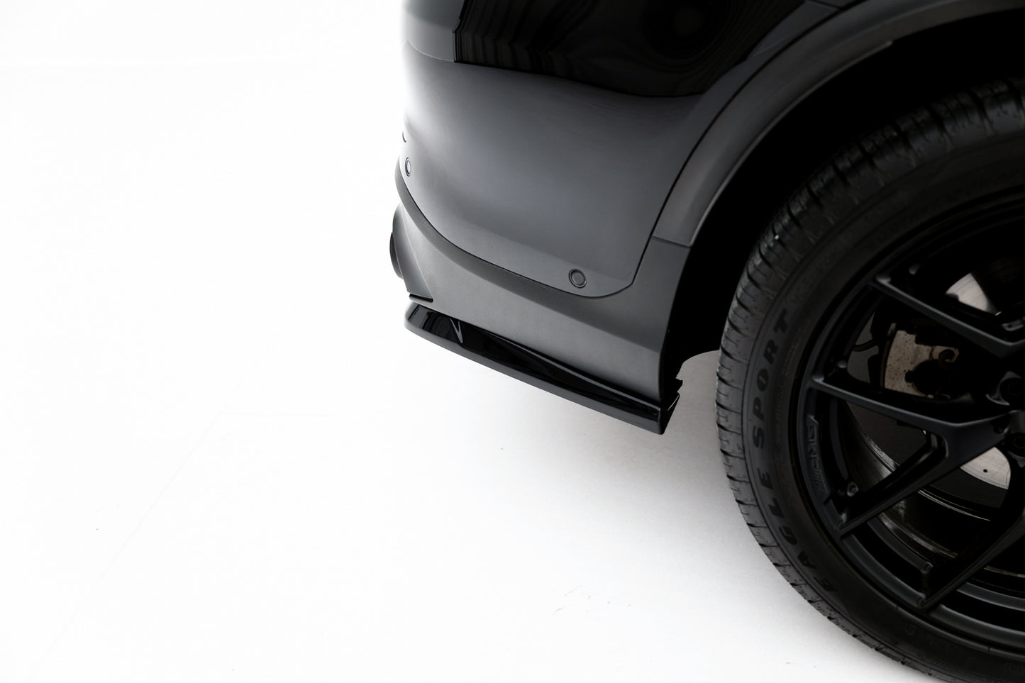 Bagerste splitter (med vertikale bars) Mercedes-AMG GLC 43 SUV X253 Facelift
