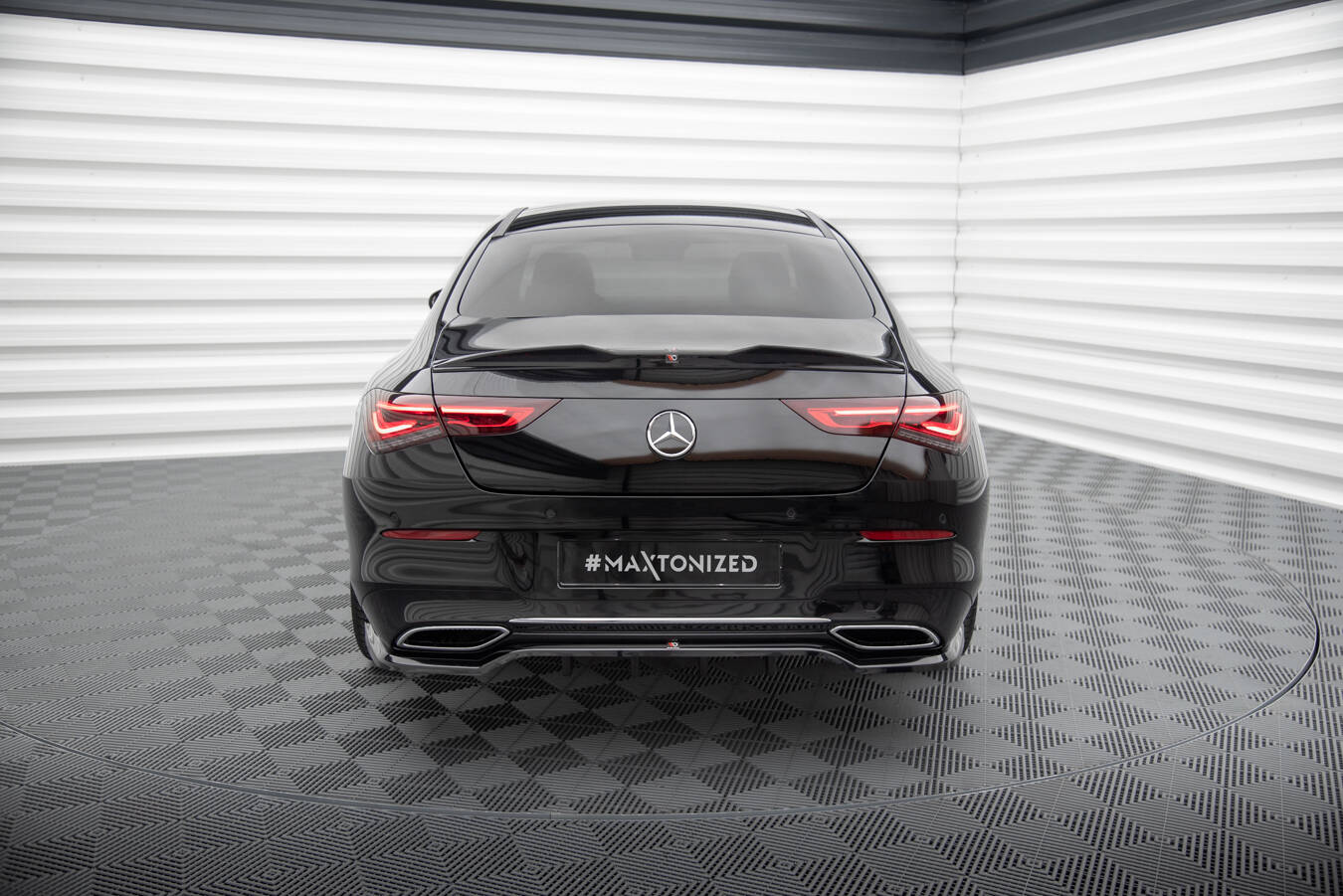 Bagerste splitter (med vertikale bars) Mercedes-Benz CLA Coupe C118