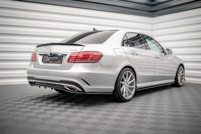 Bagerste splitter (med vertikale bars) Mercedes-Benz E AMG-Line Sedan W212 Facelift