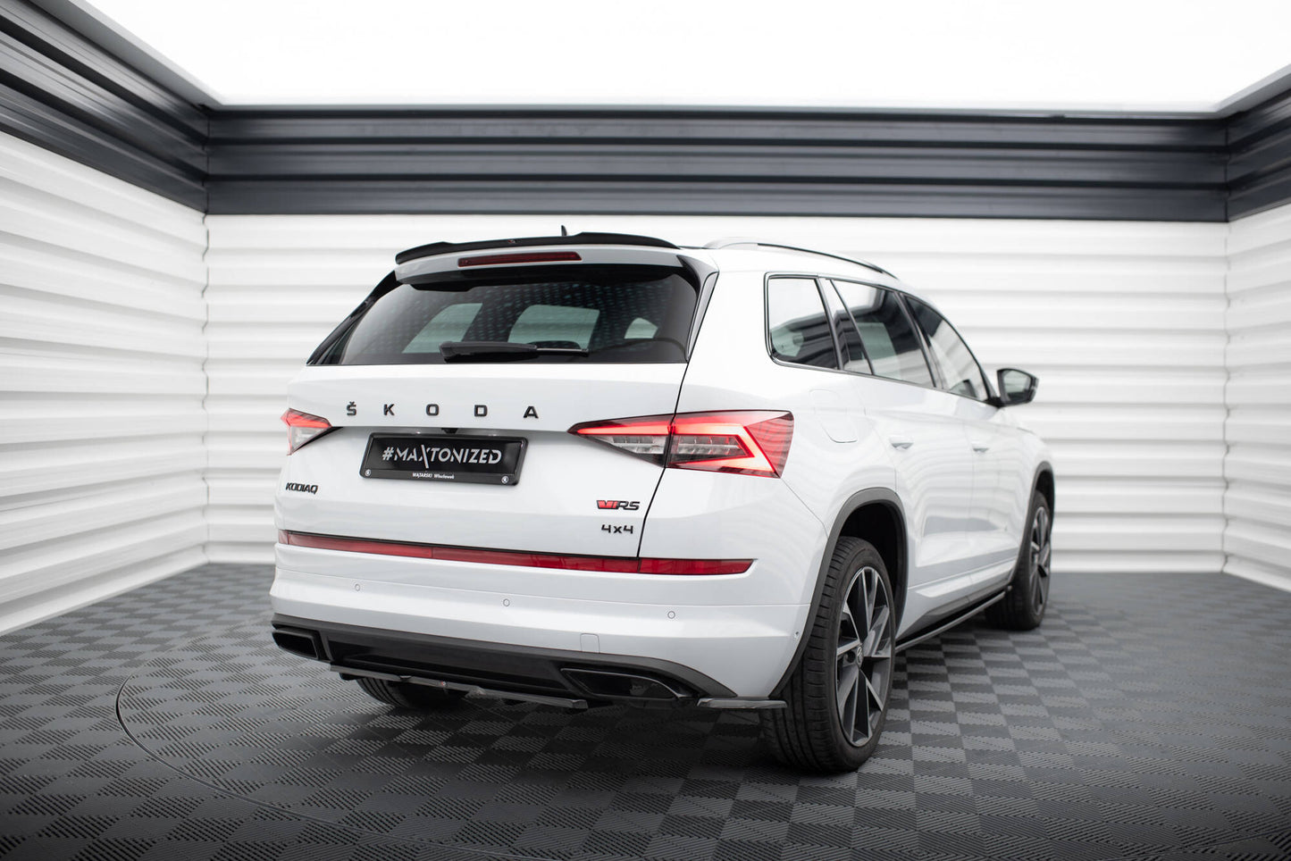 Bagerste splitter (med vertikale bars) Skoda Kodiaq RS Mk1 / Mk1 Facelift