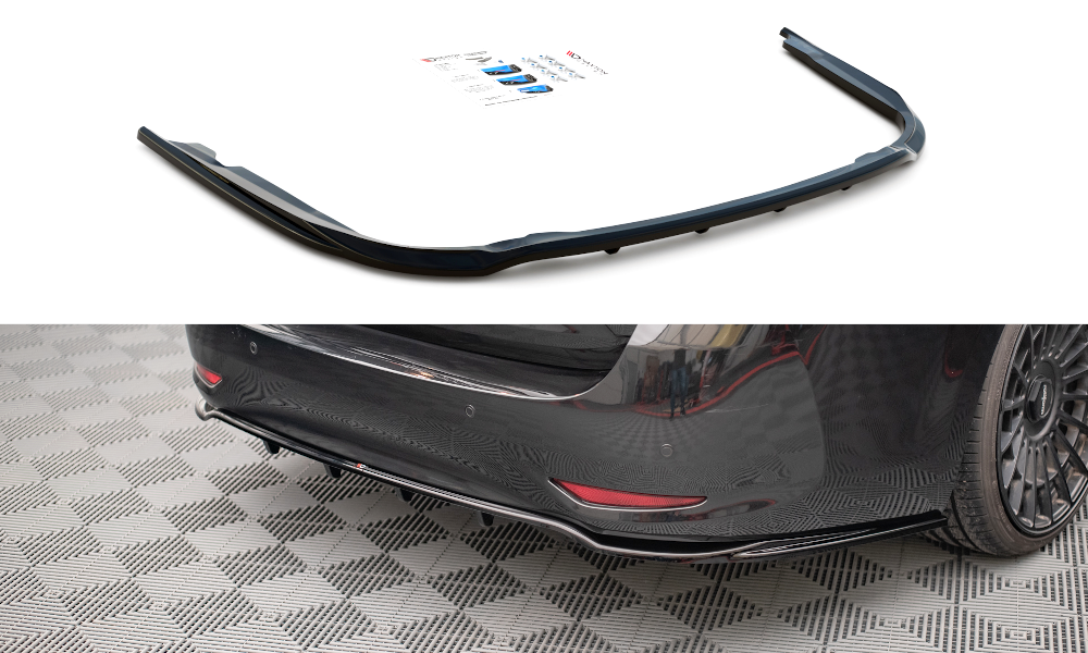 Bagerste splitter (med vertikale bars) Toyota Avensis Wagon Mk3 Facelift