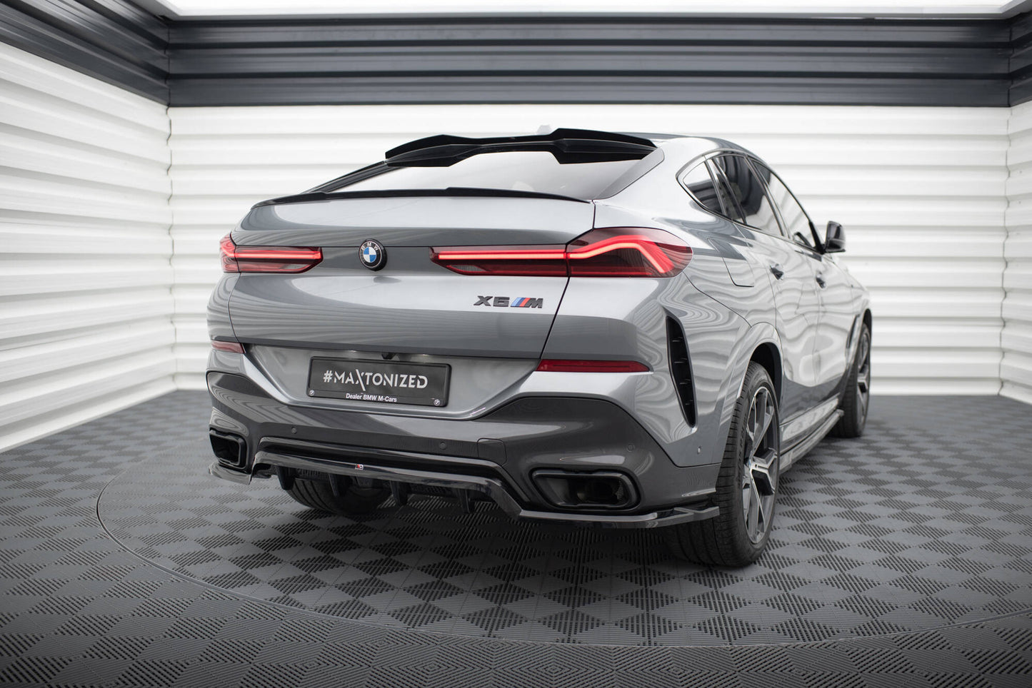 Bagerste splitter (med vertikale bars) V.1 BMW X6 M-Pack G06 Facelift