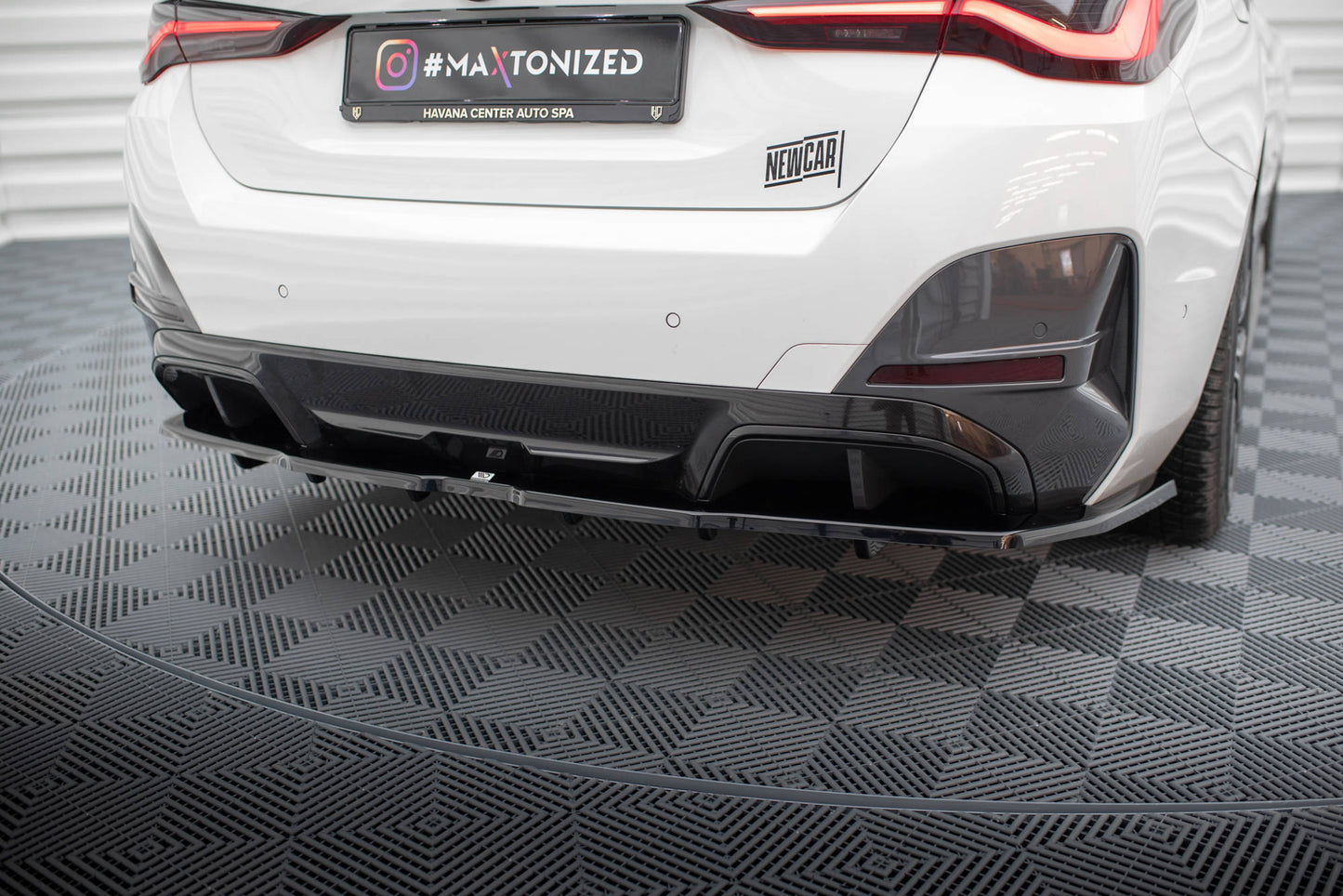 Bagerste splitter (med vertikale bars) V.1 BMW i4 M-Pack G26