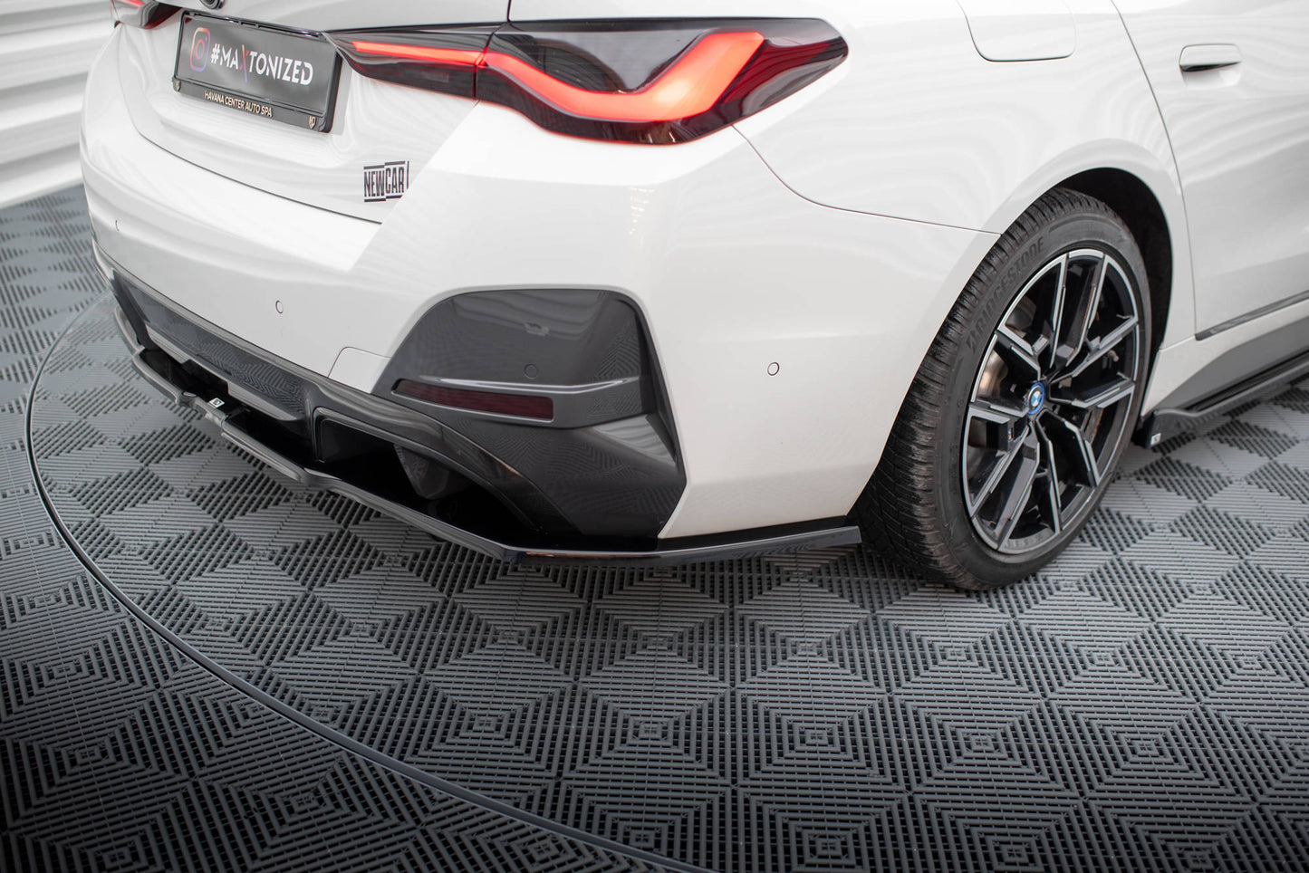 Bagerste splitter (med vertikale bars) V.1 BMW i4 M-Pack G26