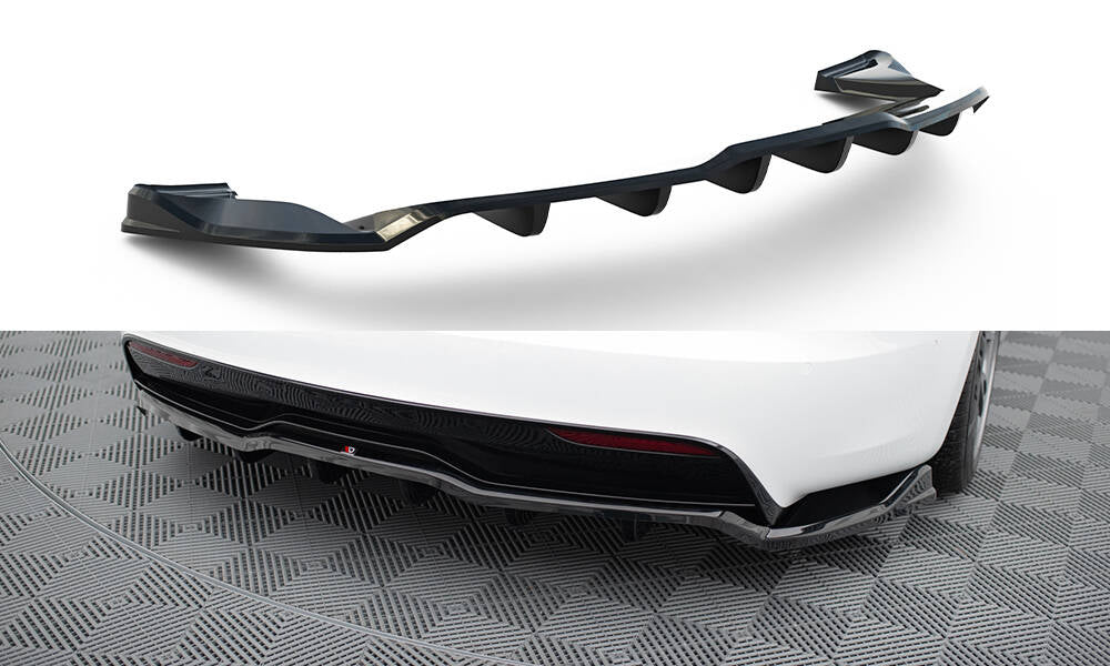 Bagerste splitter (med vertikale bars) V.1 Tesla Model S Plaid Mk1 Facelift