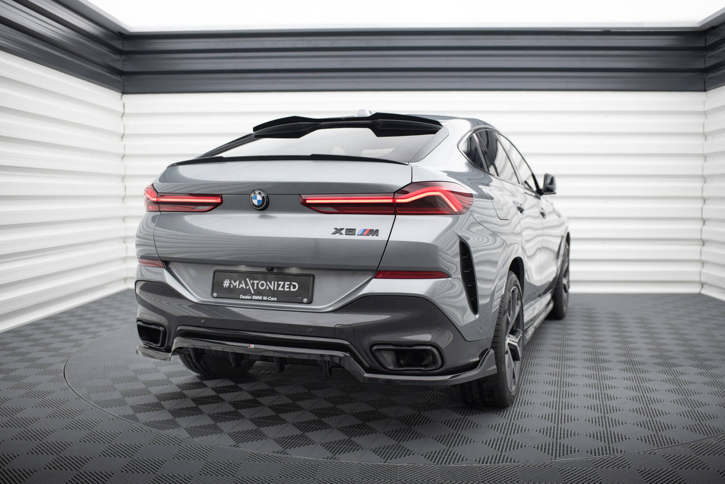 Bagerste splitter (med vertikale bars) V.2 BMW X6 M-Pack G06 Facelift