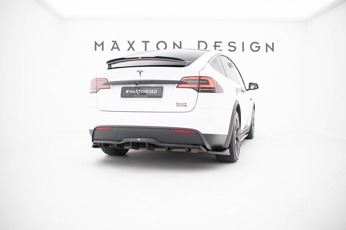 Bagerste splitter (med vertikale bars) V.2 Tesla Model X Mk1 Facelift