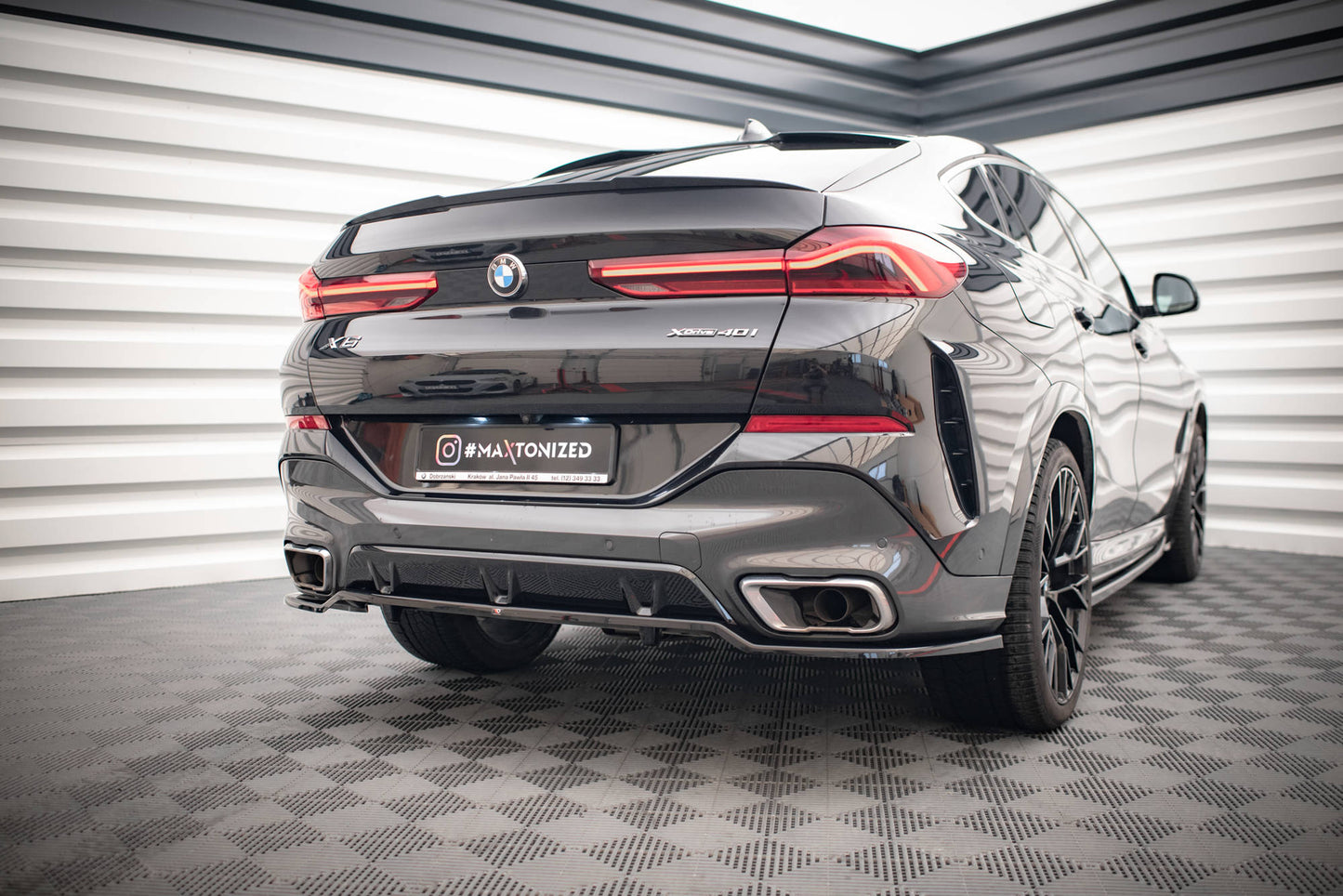 Bagerste splitter (med vertikale bars) V.3 BMW X6 M-Pack G06