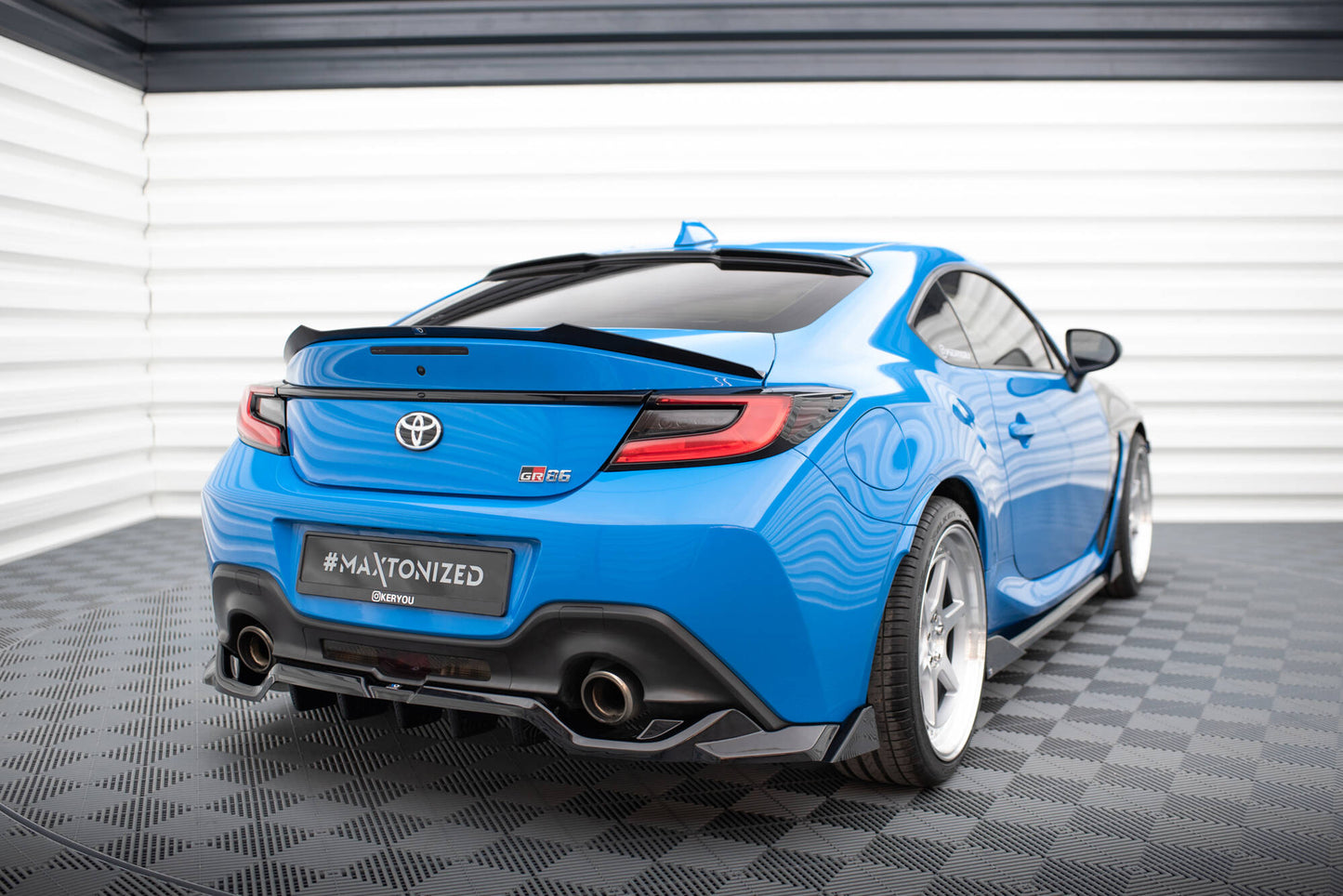 Bagerste splitter (med vertikale bars) V.3 Toyota GR86 Mk1