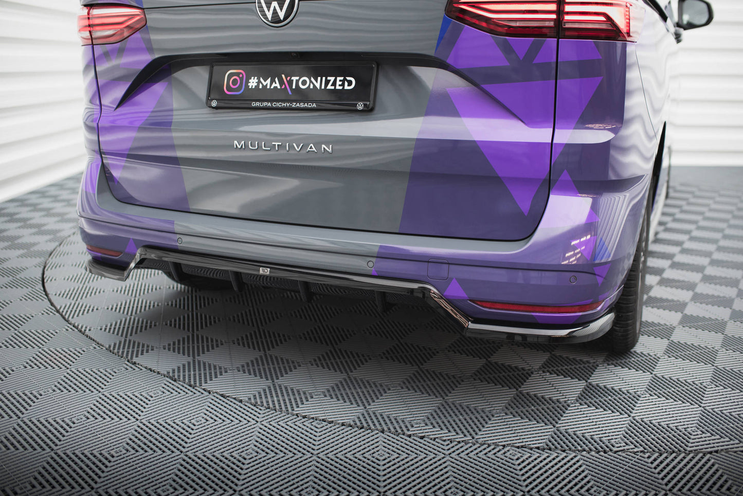 Bagerste splitter (med vertikale bars) Volkswagen Multivan T7