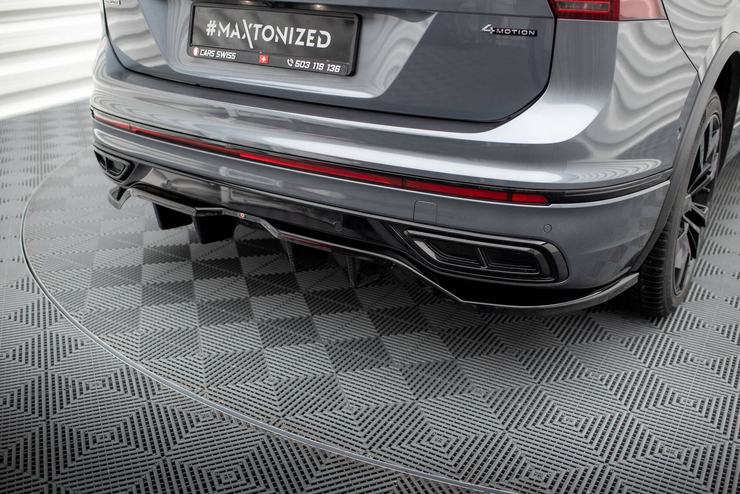 Bagerste splitter (med vertikale bars) Volkswagen Tiguan Allspace R-Line Mk2 Facelift