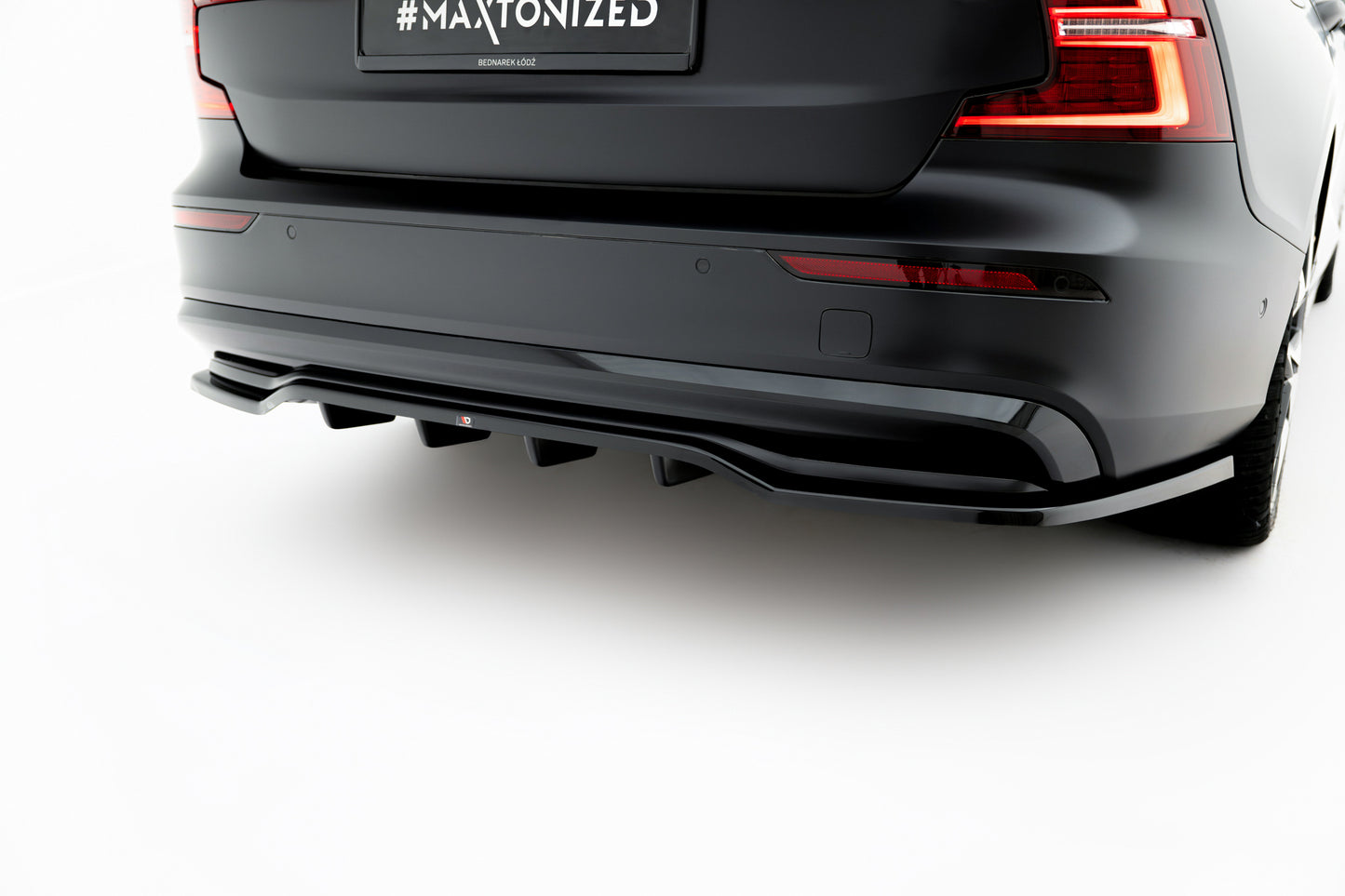 Bagerste splitter (med vertikale bars) Volvo S60/V60 R-Design Mk3