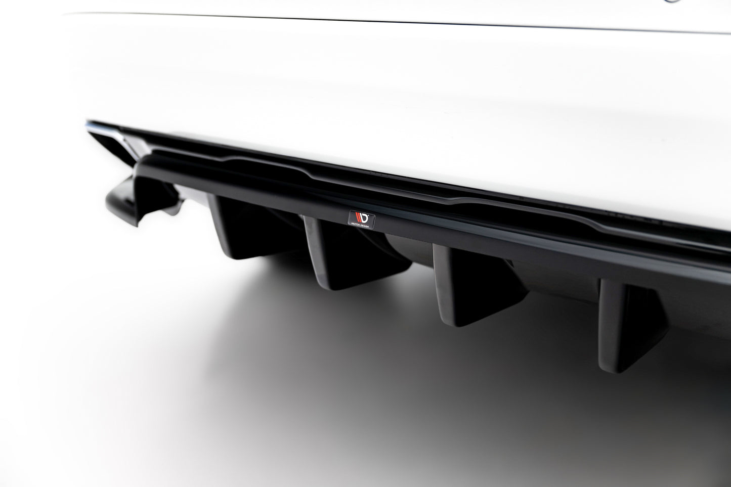 Bagerste splitter (med vertikale bars) Volvo XC60 Mk1 Facelift