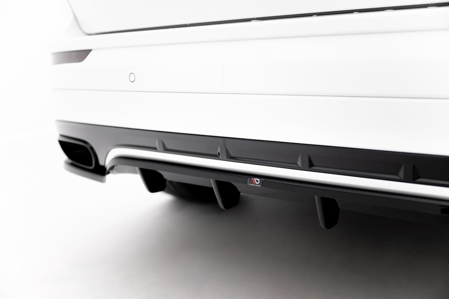 Bagerste splitter (med vertikale bars) Volvo XC60 Mk2 R-Design