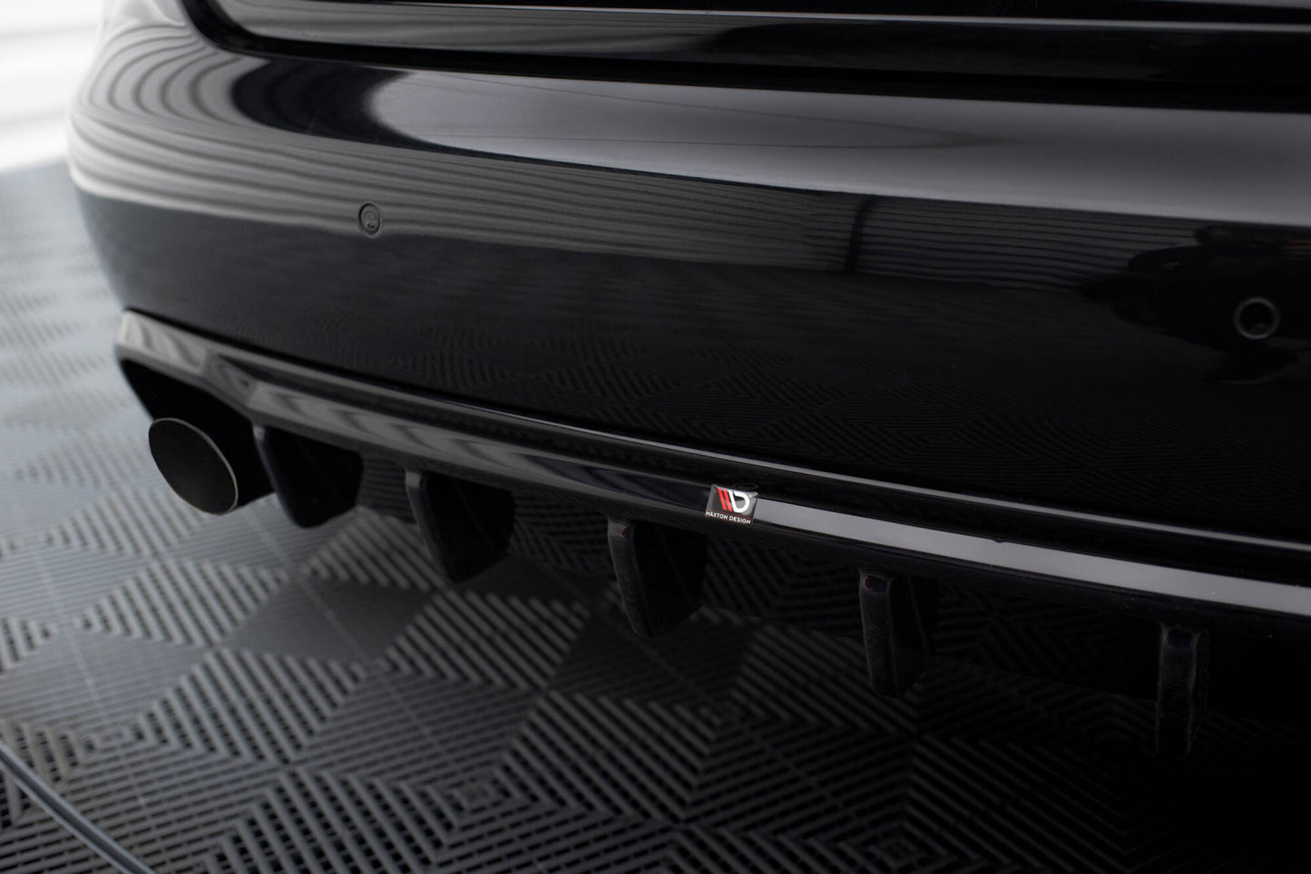 Bagerste diffuser Audi A4 B8 (Version med single exhausts on two sides)