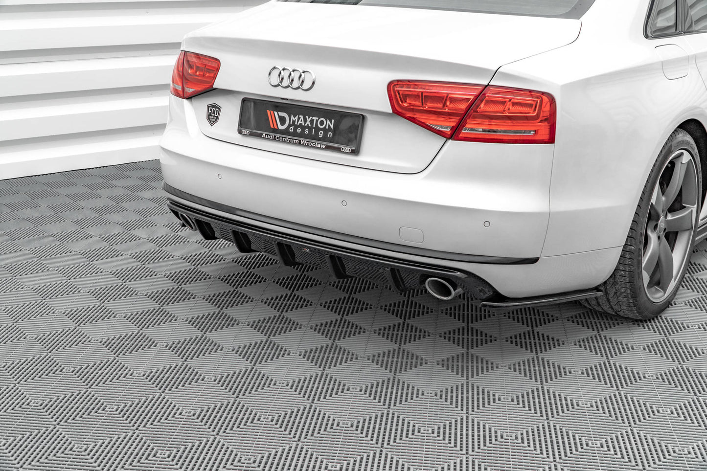 Bagerste diffuser Audi A8 D4
